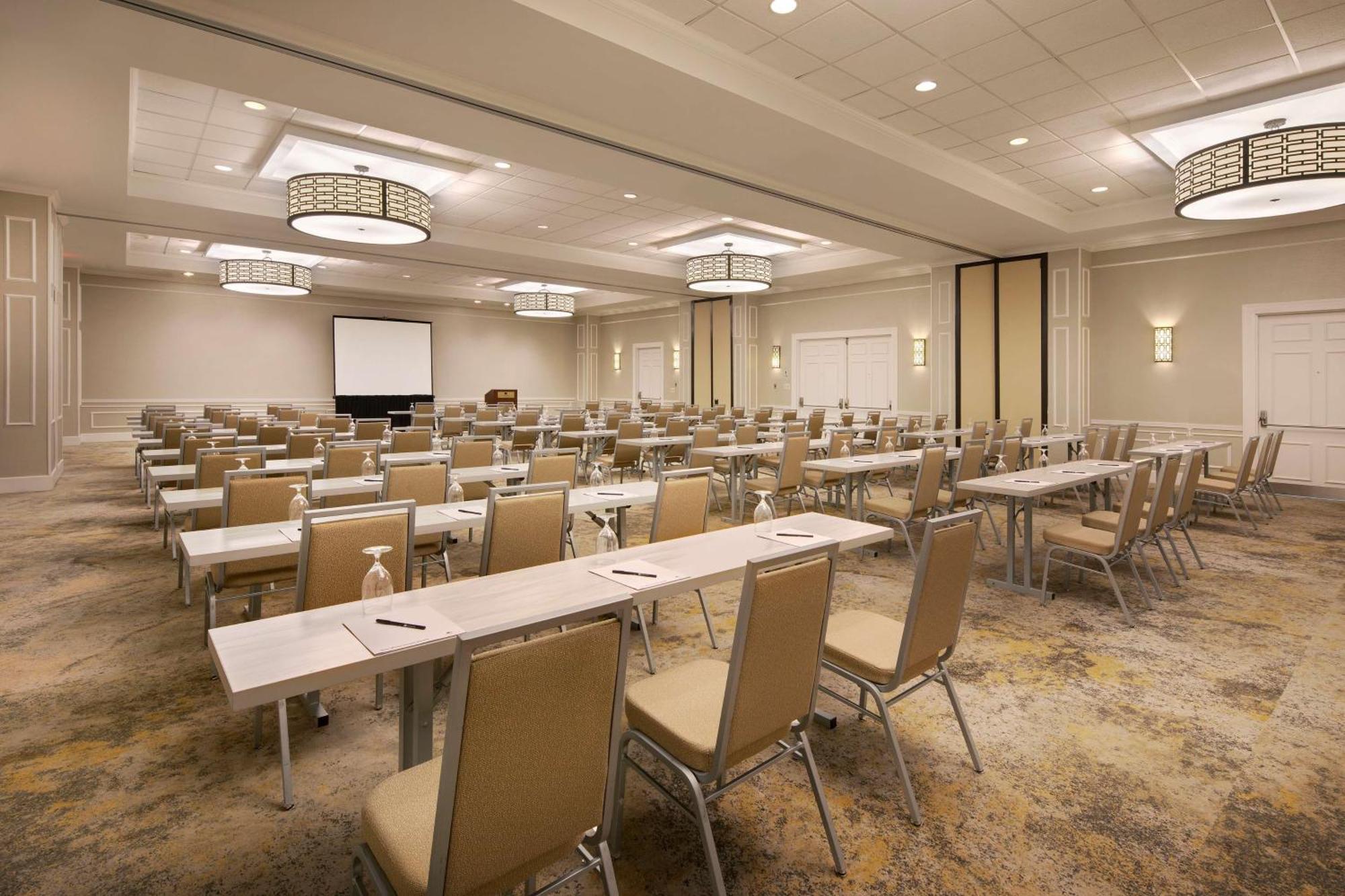 Готель Doubletree By Hilton Atlanta/Roswell - Alpharetta Area Екстер'єр фото
