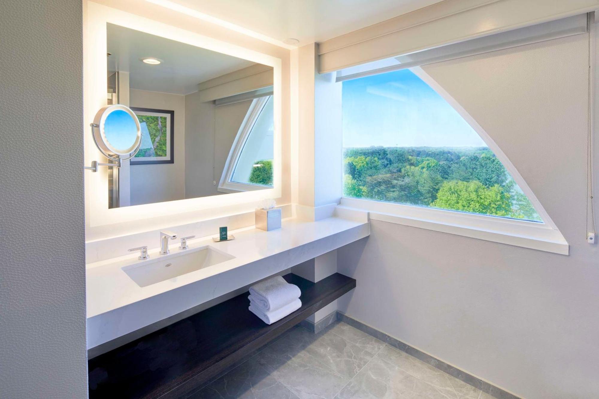 Готель Doubletree By Hilton Atlanta/Roswell - Alpharetta Area Екстер'єр фото